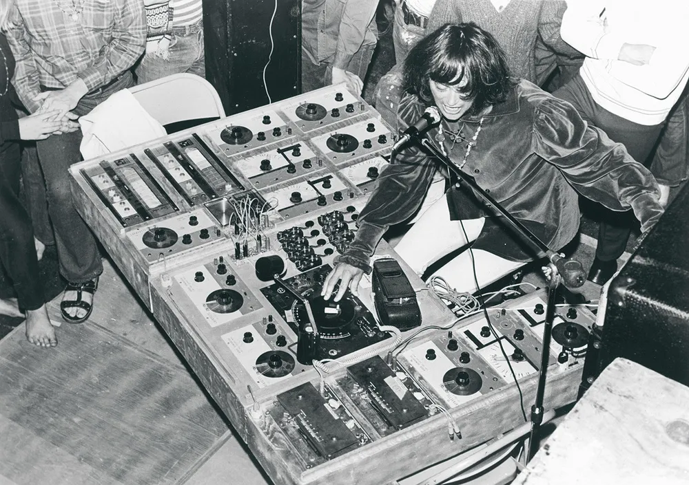 Silver Apples - Image 4